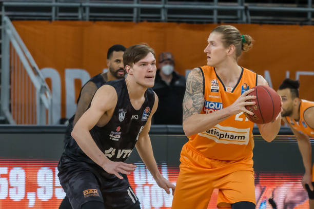 许龙一在本 许龙一在本